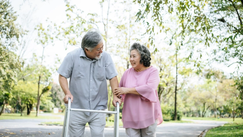 healthy-senior-mobility-aids-for-seniors