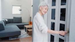 Healthy Seniors Home Elevators